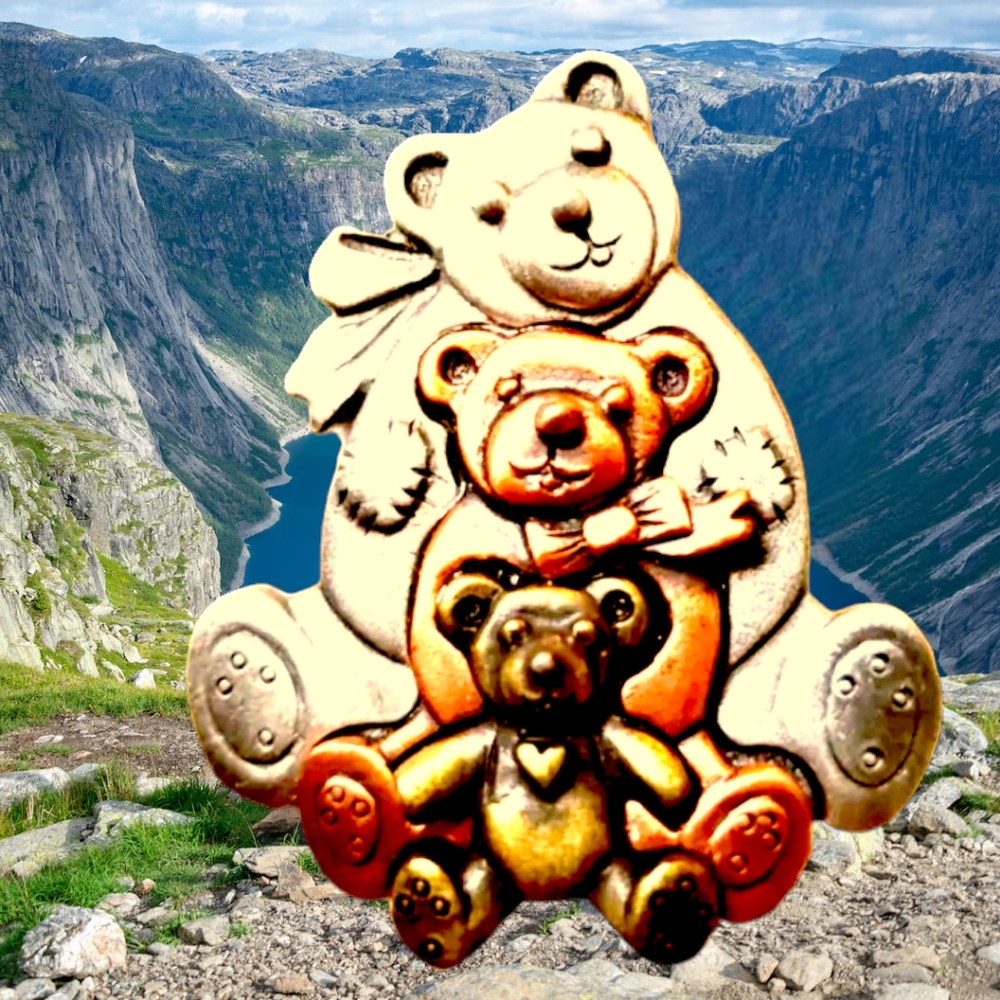 Vintage L Razza signed 1970s - 3 Bears in  pewter-copper-brass tone pin